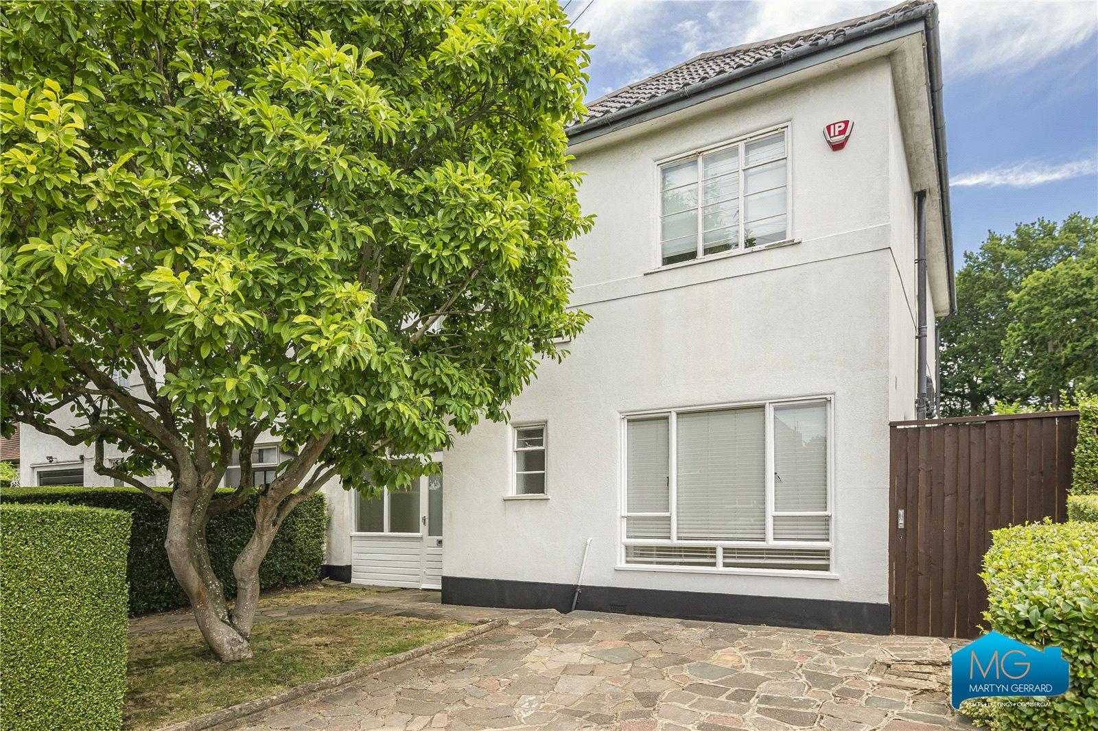 5 bedroom Semi-Detached House to rent - Martyn Gerrard