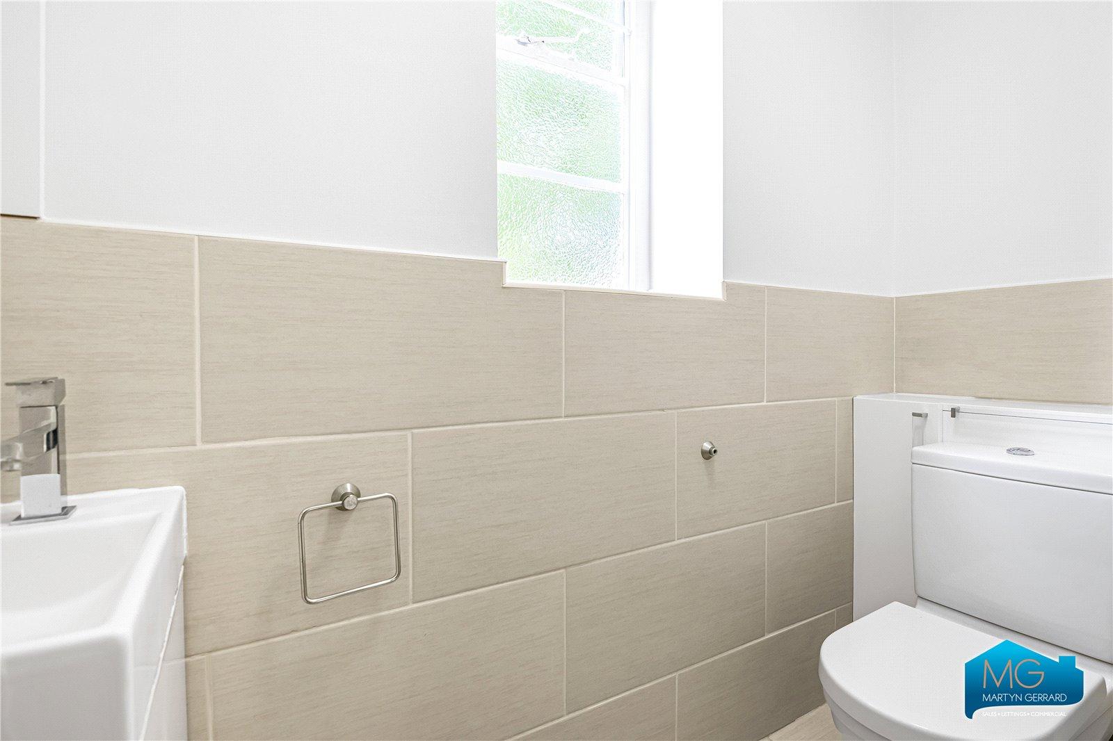 5 bedroom Semi-Detached House to rent - Martyn Gerrard