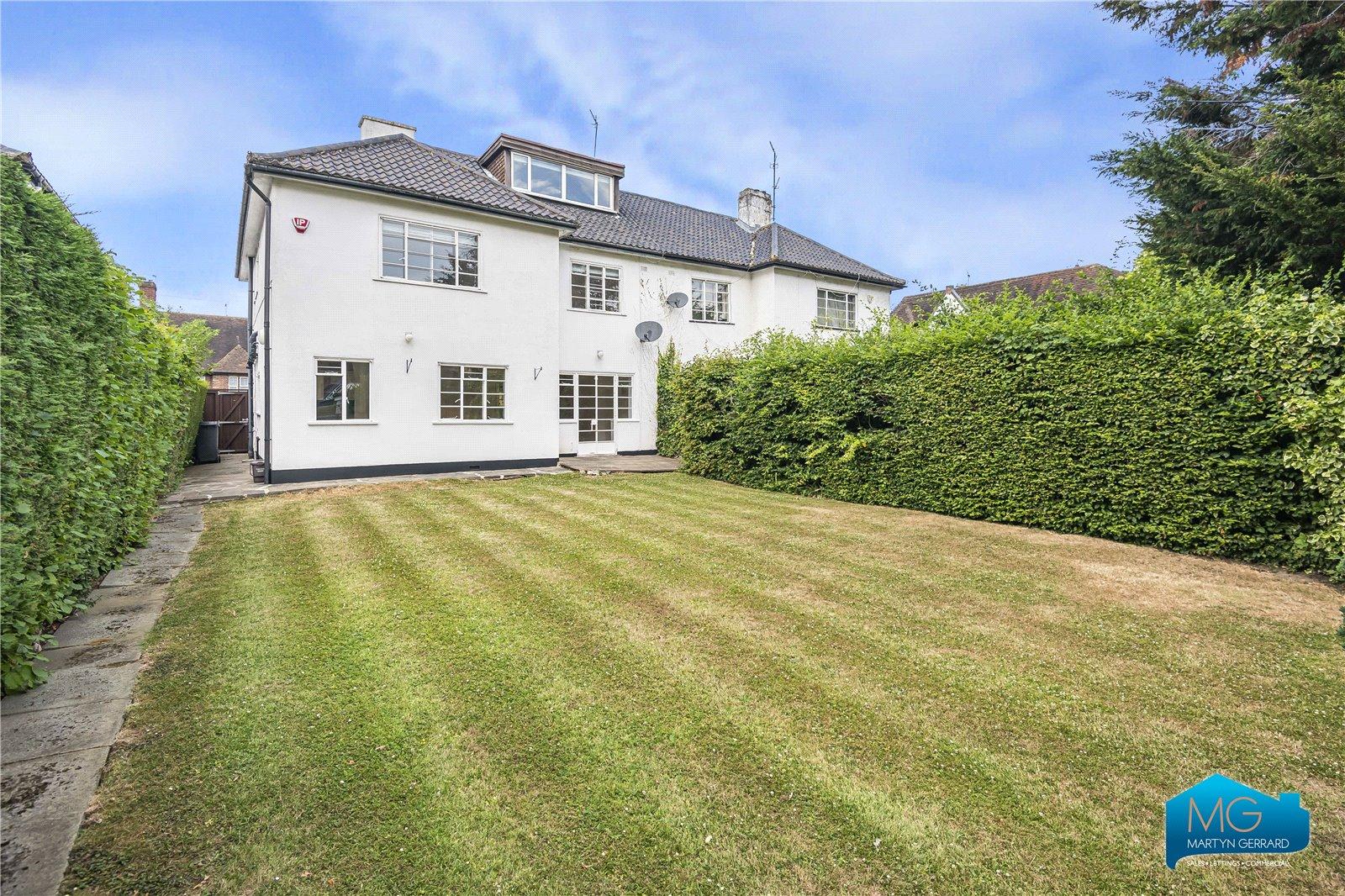 5 bedroom Semi-Detached House to rent - Martyn Gerrard