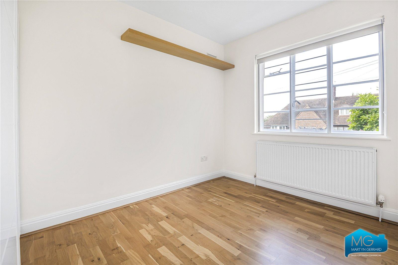5 bedroom Semi-Detached House to rent - Martyn Gerrard