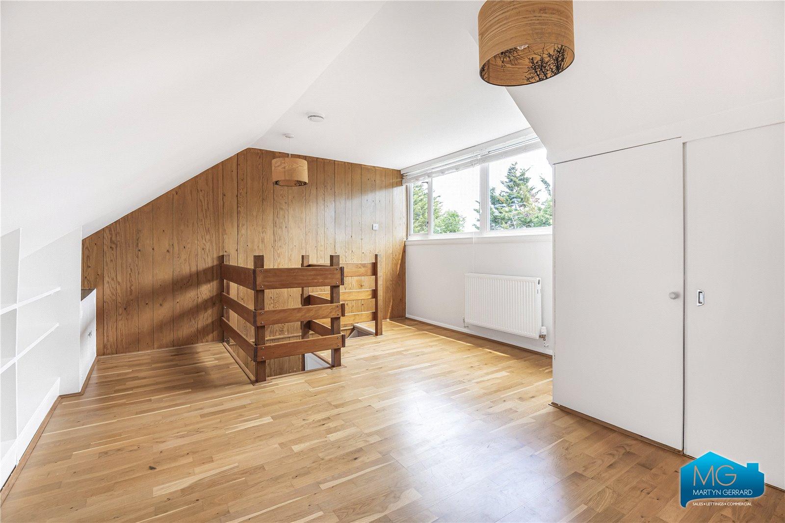 5 bedroom Semi-Detached House to rent - Martyn Gerrard