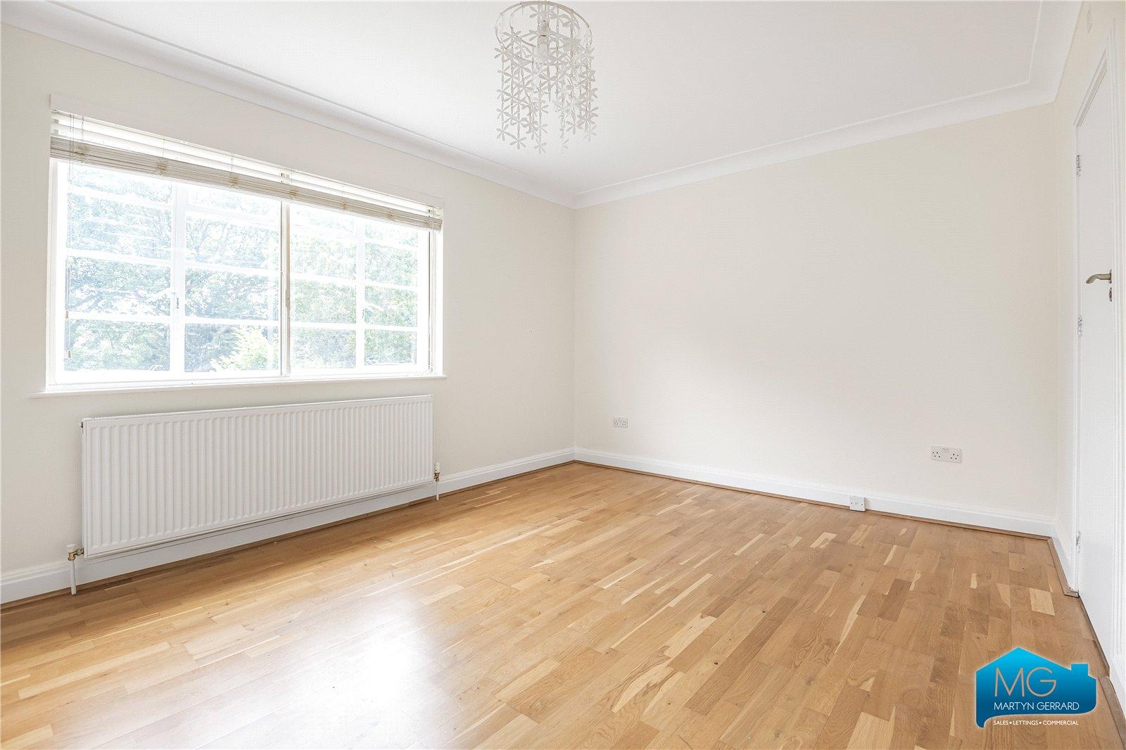 5 bedroom Semi-Detached House to rent - Martyn Gerrard