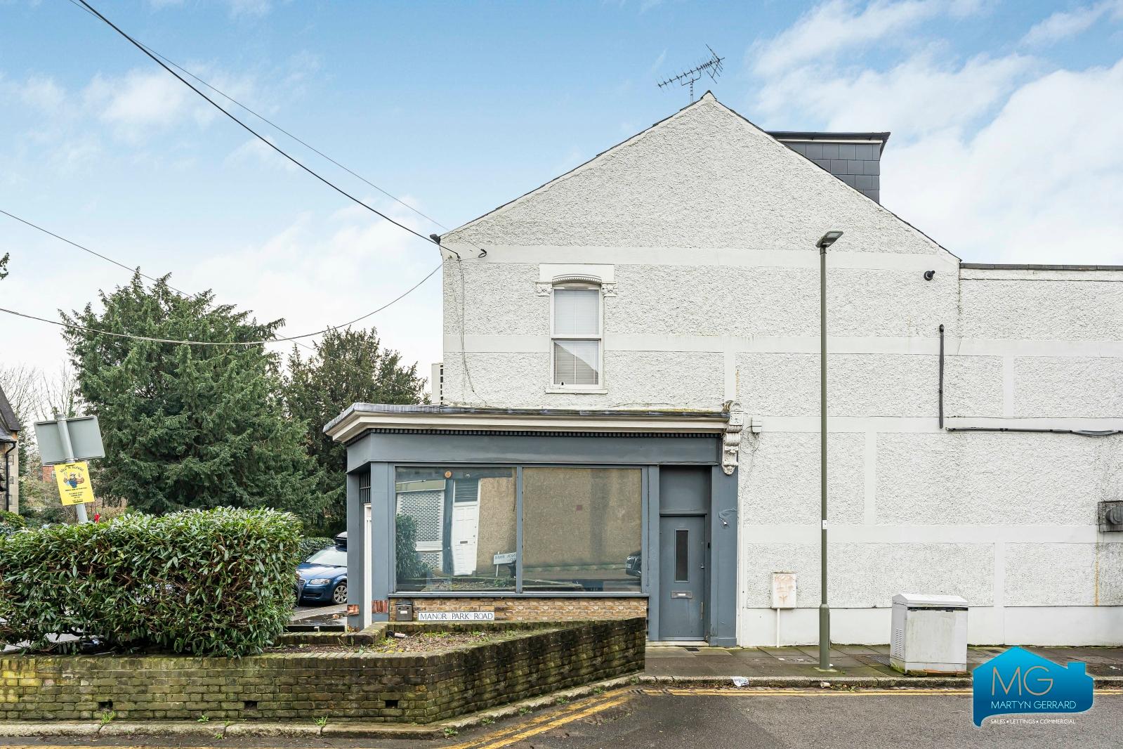 2 bedroom End of Terrace House to rent - Martyn Gerrard