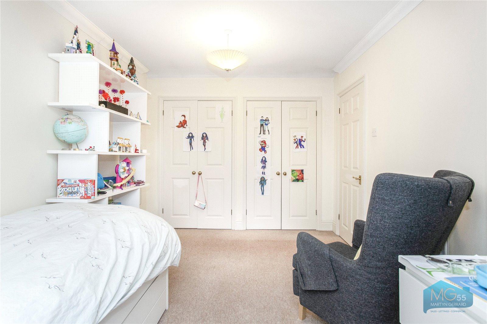 4 bedroom Terraced House to rent - Martyn Gerrard