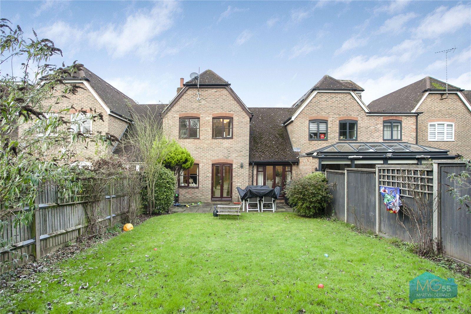 4 bedroom Terraced House to rent - Martyn Gerrard