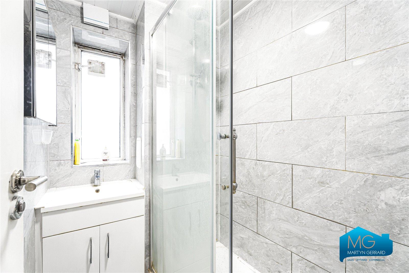 3 bedroom Apartment to rent - Martyn Gerrard