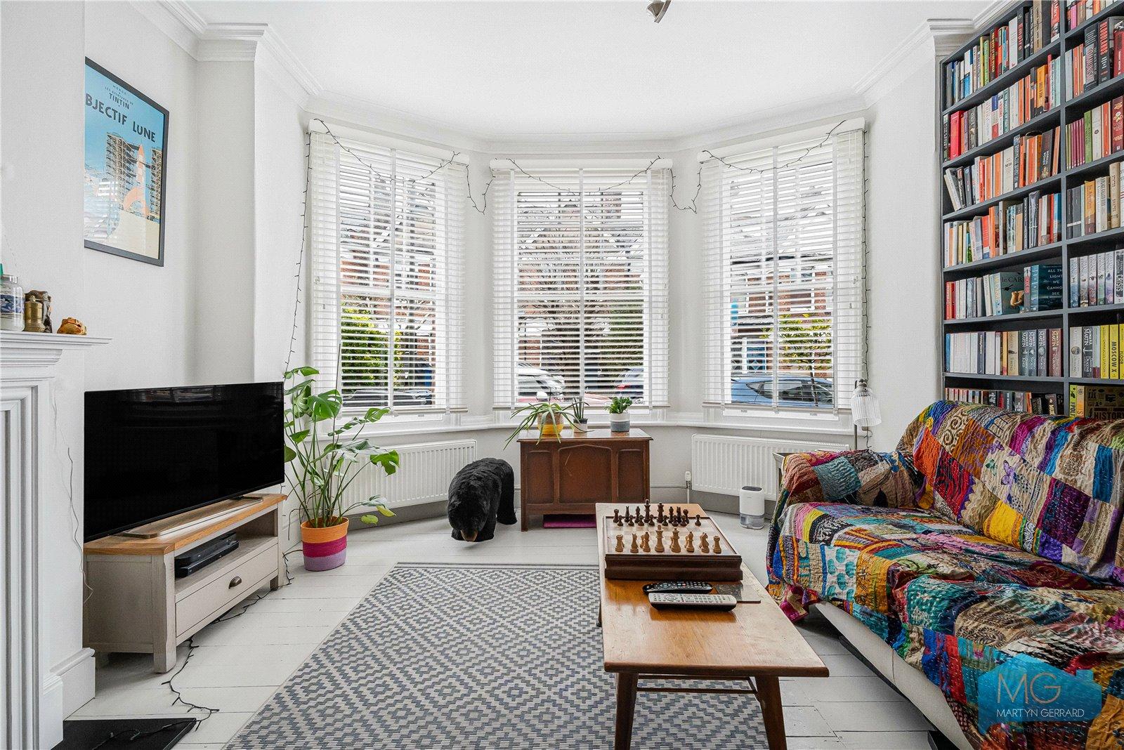 2 bedroom Ground Floor Flat for sale - Martyn Gerrard