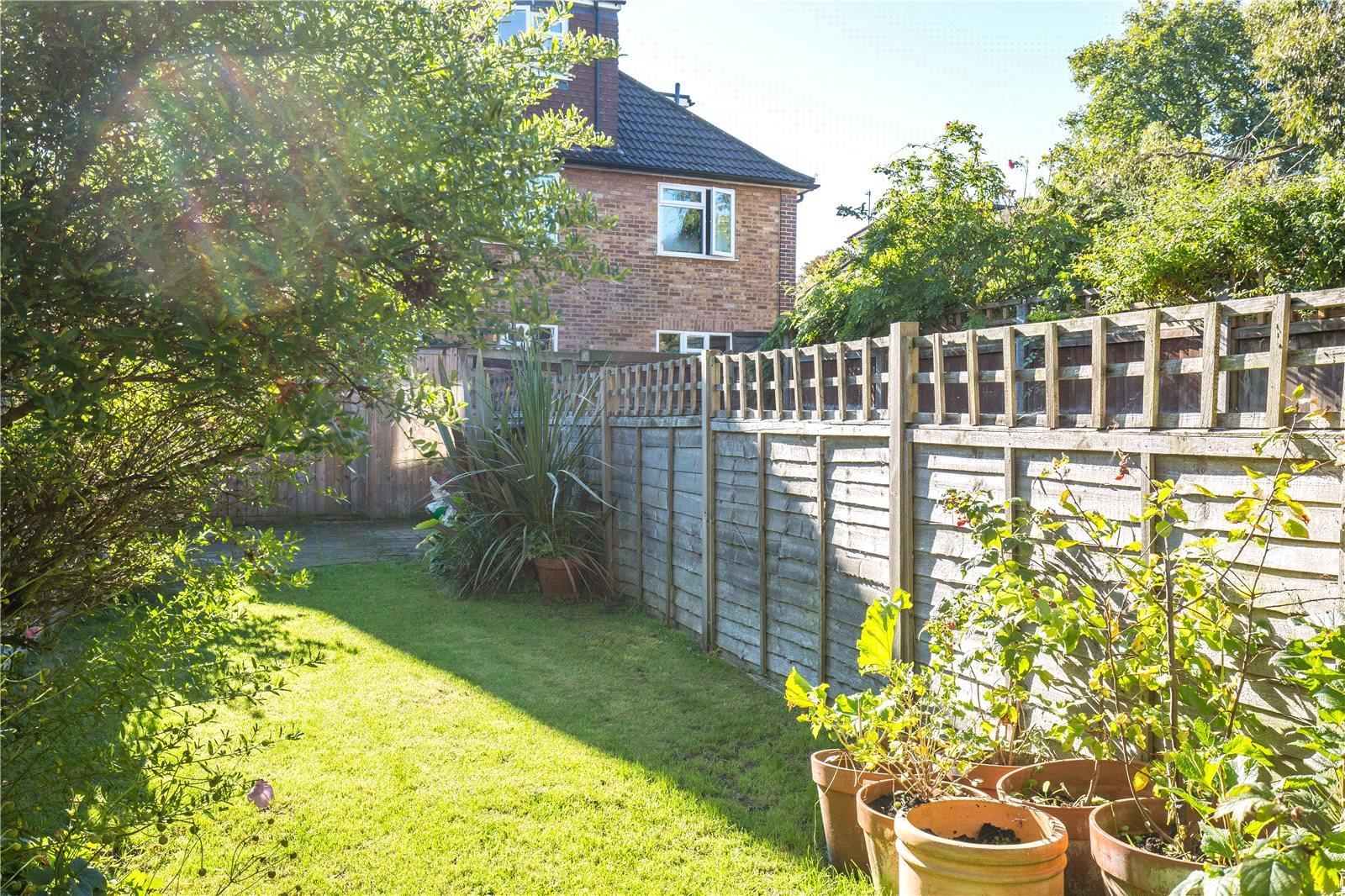2 bedroom Ground Floor Flat for sale - Martyn Gerrard