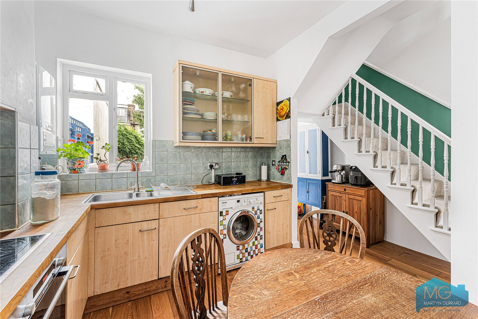 3 bedroom End of Terrace House for sale - Martyn Gerrard