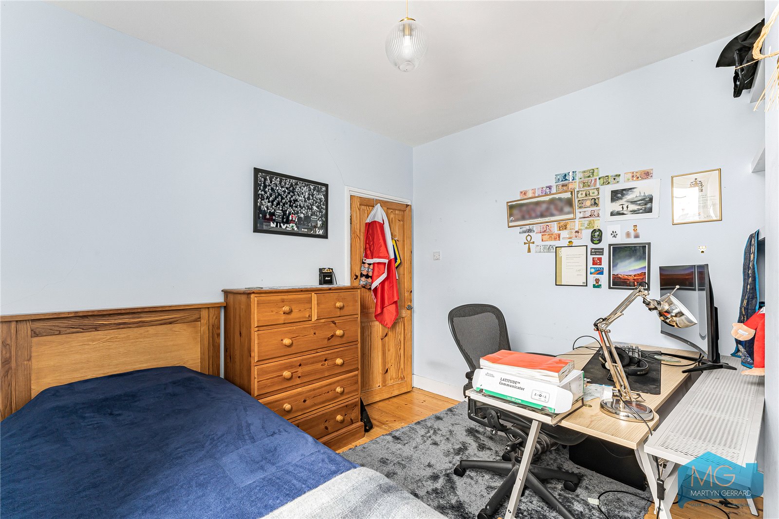 3 bedroom End of Terrace House for sale - Martyn Gerrard