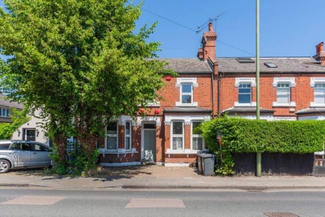 1 bedroom Ground Floor Flat to rent - Martyn Gerrard