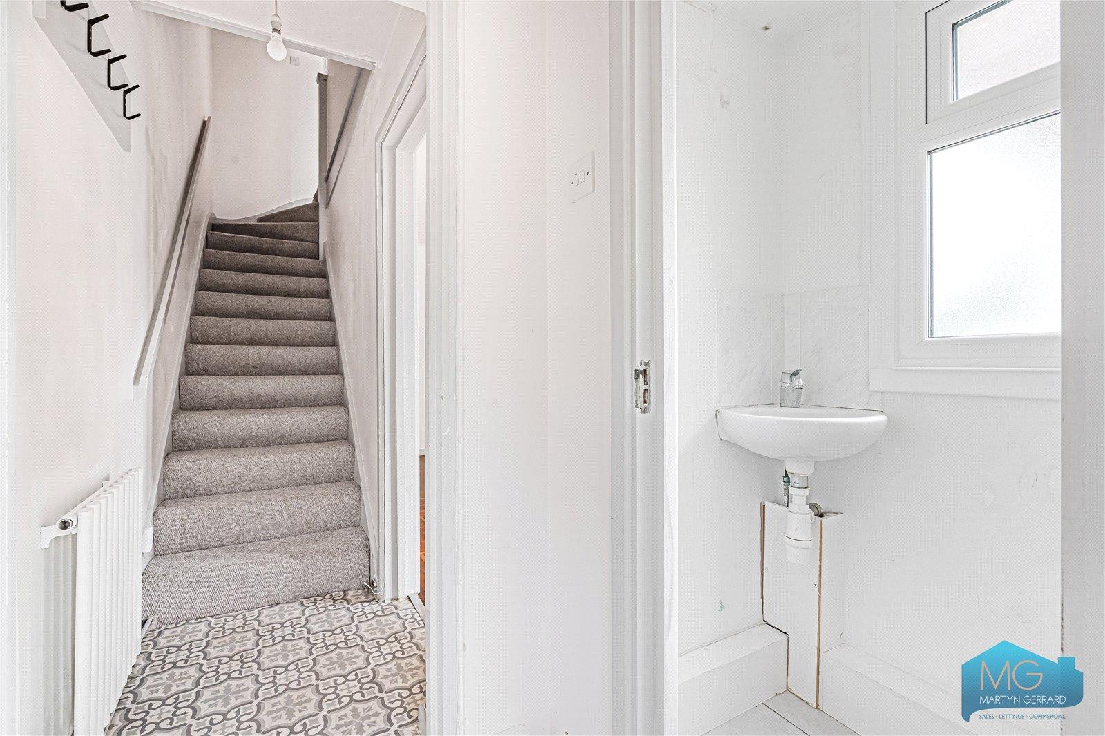 2 bedroom Terraced House for sale - Martyn Gerrard