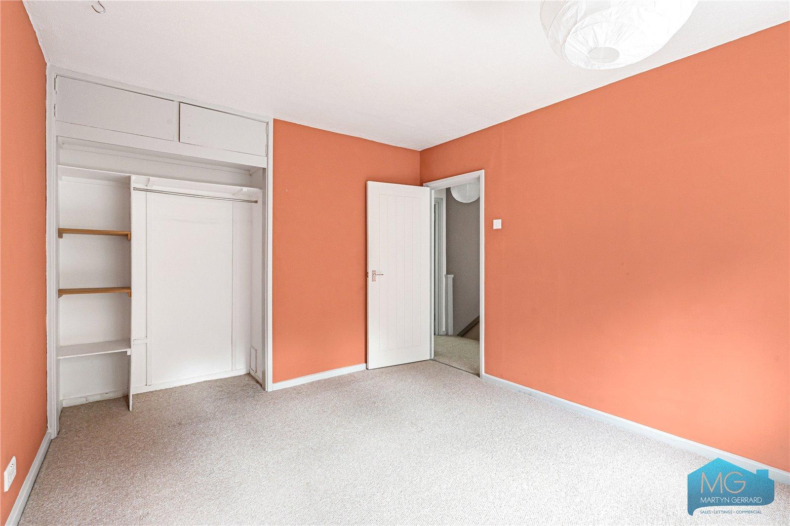 2 bedroom Terraced House for sale - Martyn Gerrard