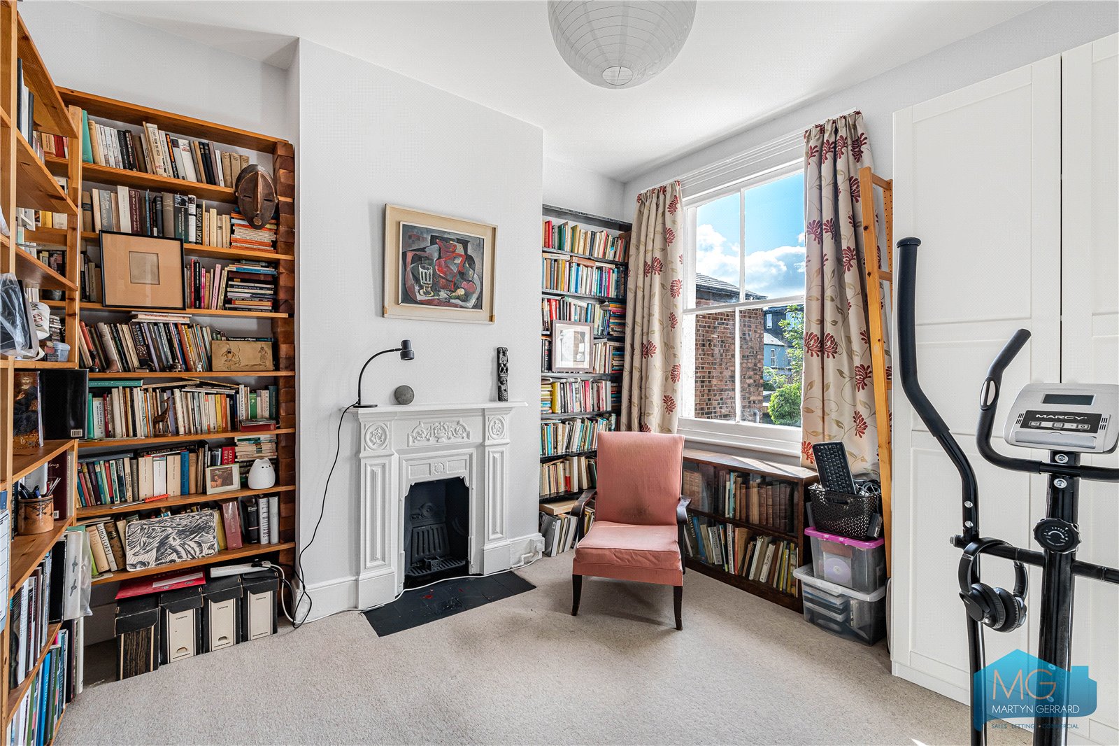 3 bedroom Terraced House for sale - Martyn Gerrard