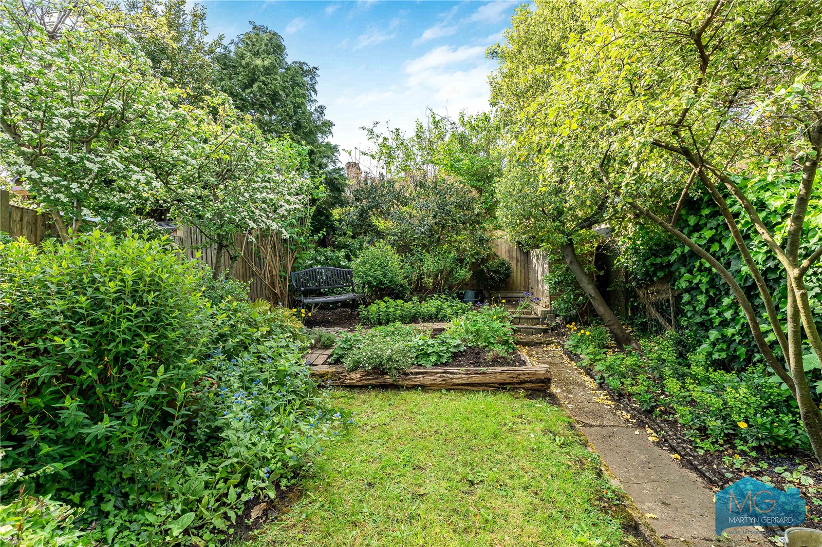 3 bedroom Terraced House for sale - Martyn Gerrard