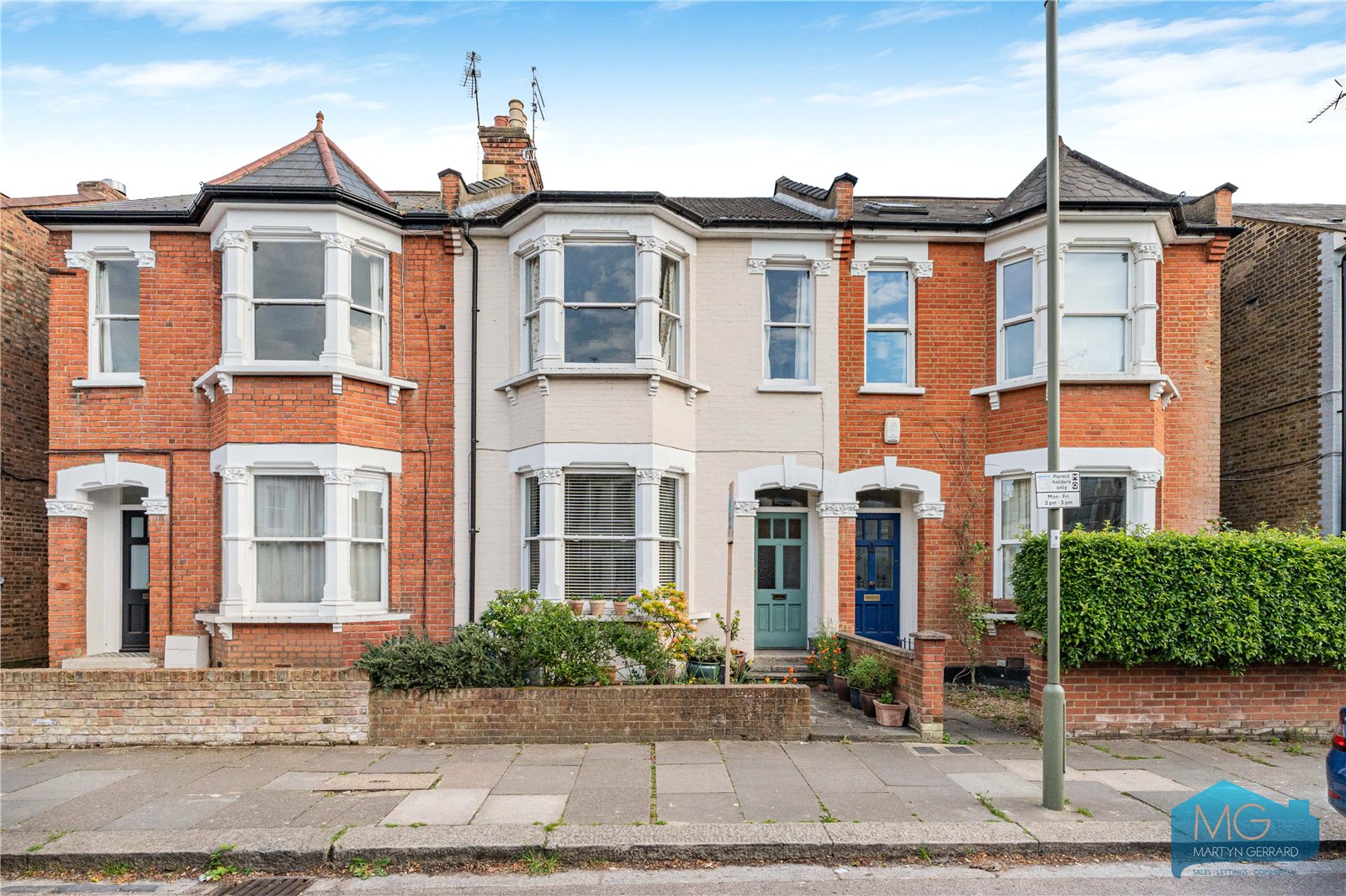 3 bedroom Terraced House for sale - Martyn Gerrard