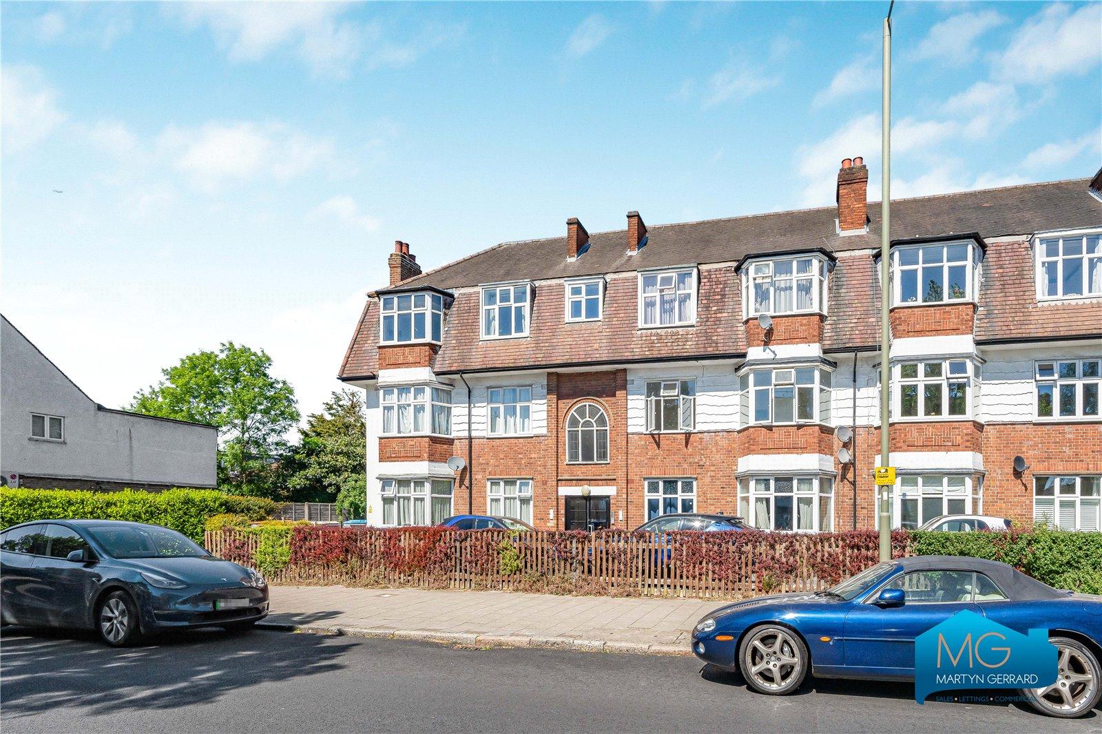 2 bedroom Apartment to rent - Martyn Gerrard