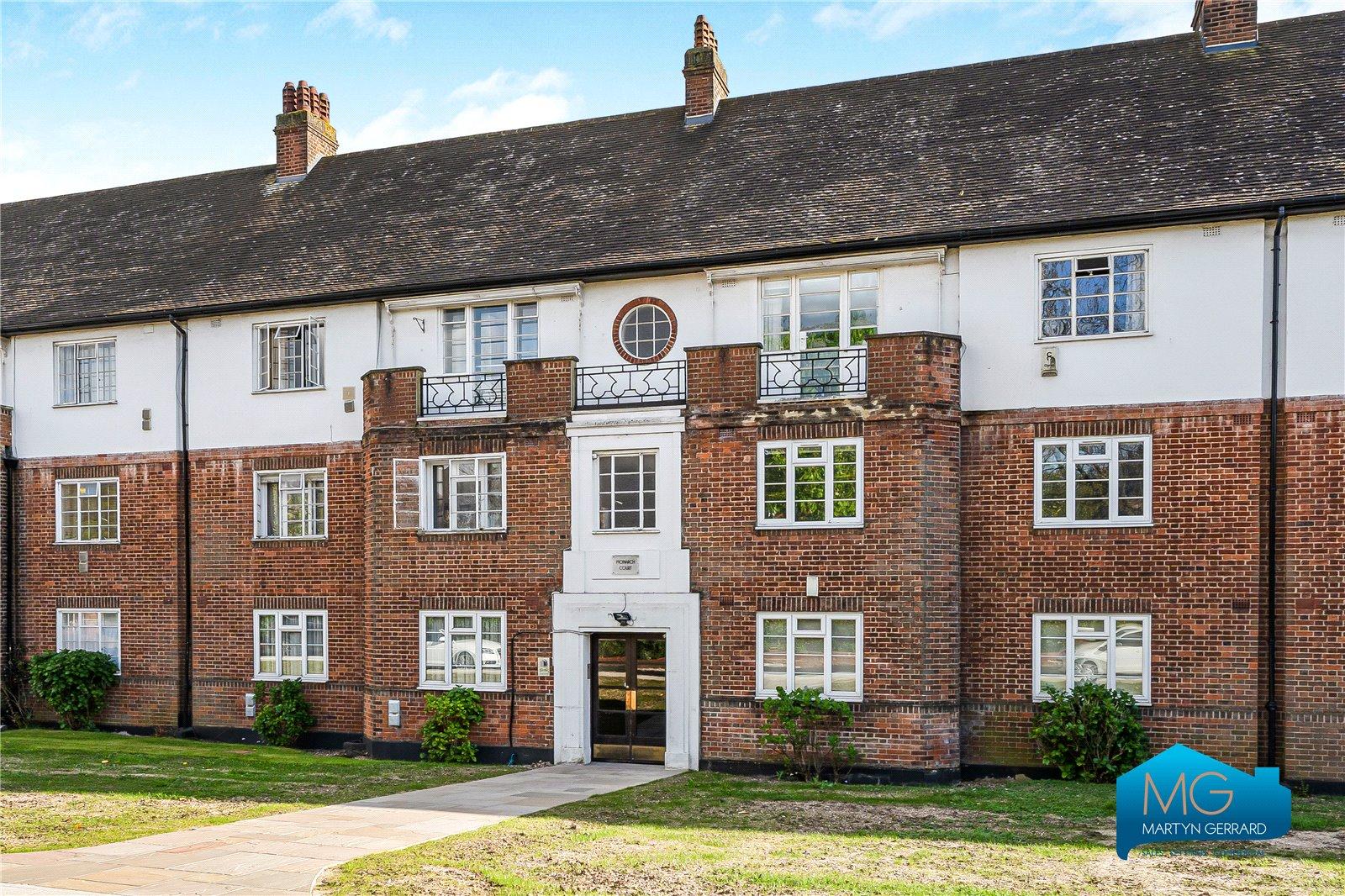2 bedroom Apartment to rent - Martyn Gerrard