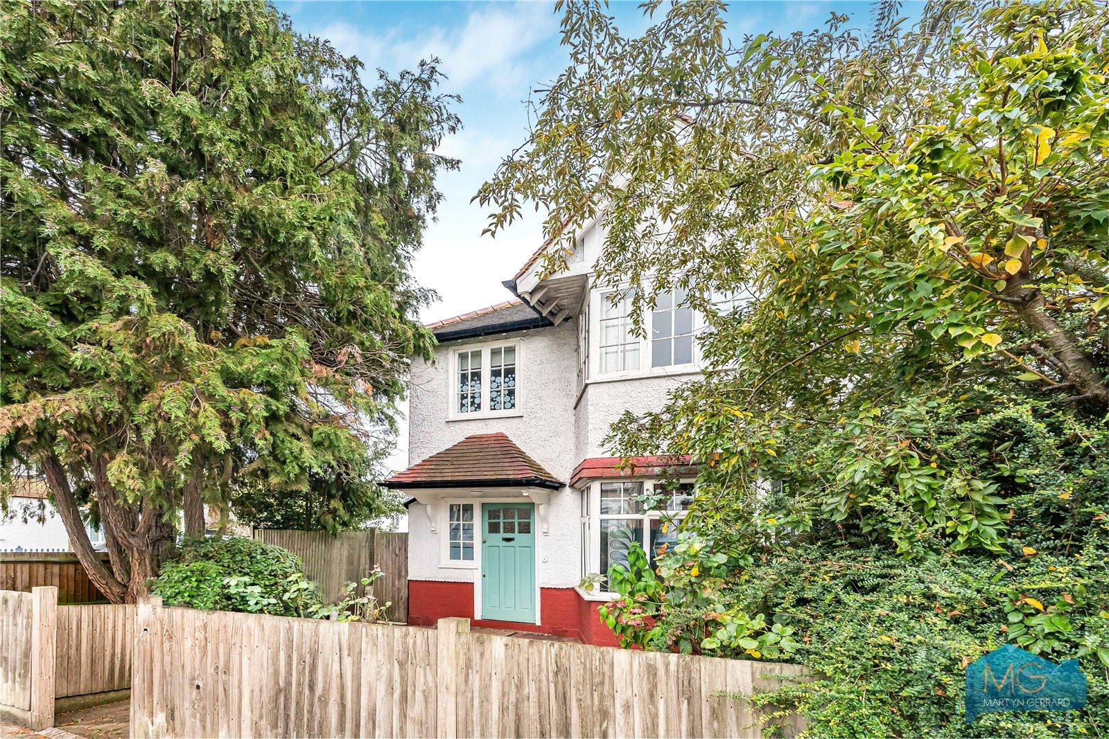 3 bedroom End of Terrace House for sale - Martyn Gerrard