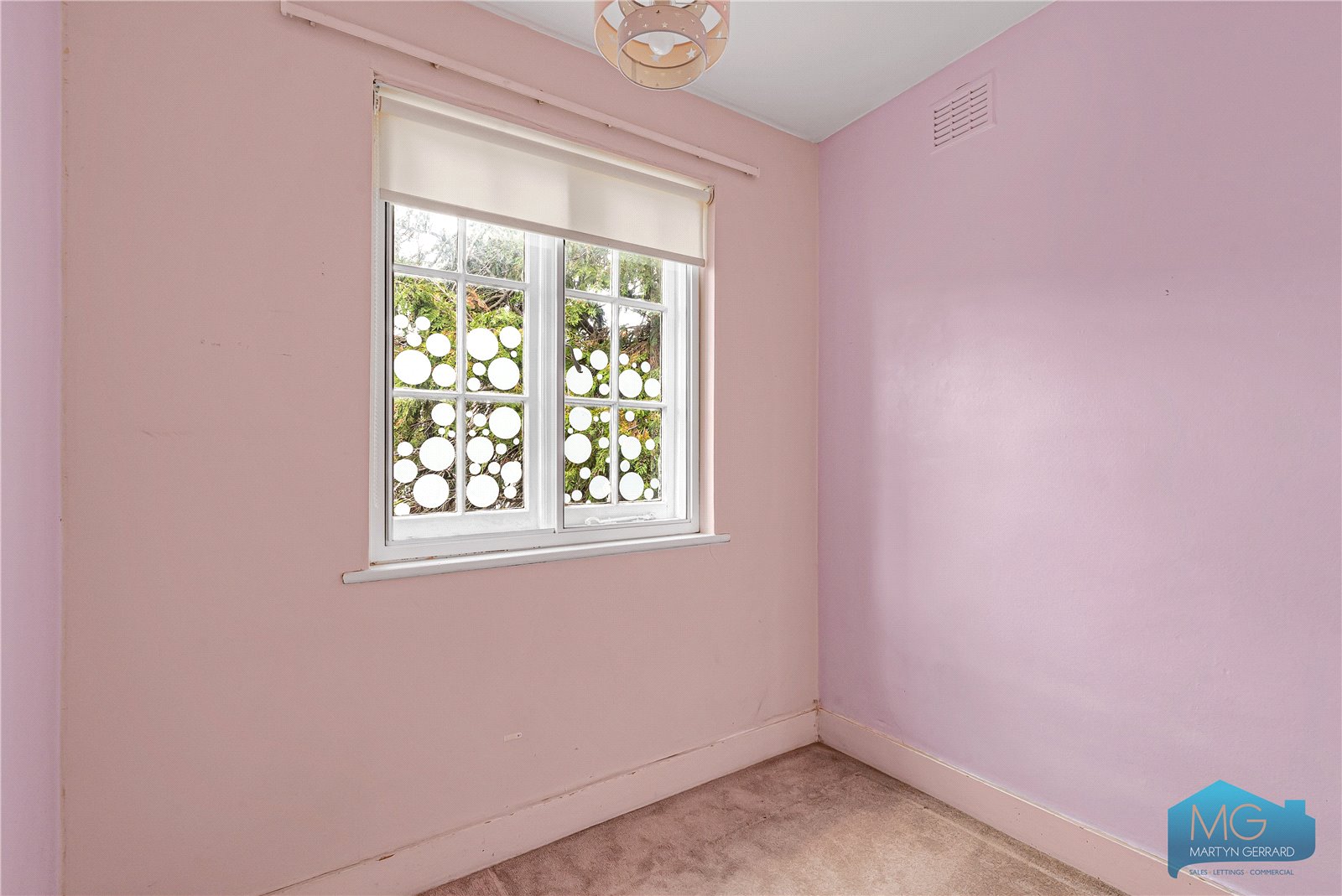 3 bedroom End of Terrace House for sale - Martyn Gerrard
