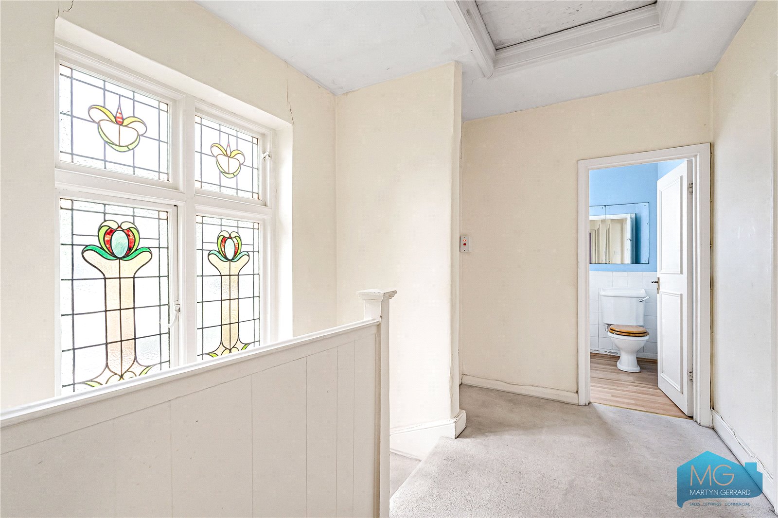 3 bedroom End of Terrace House for sale - Martyn Gerrard