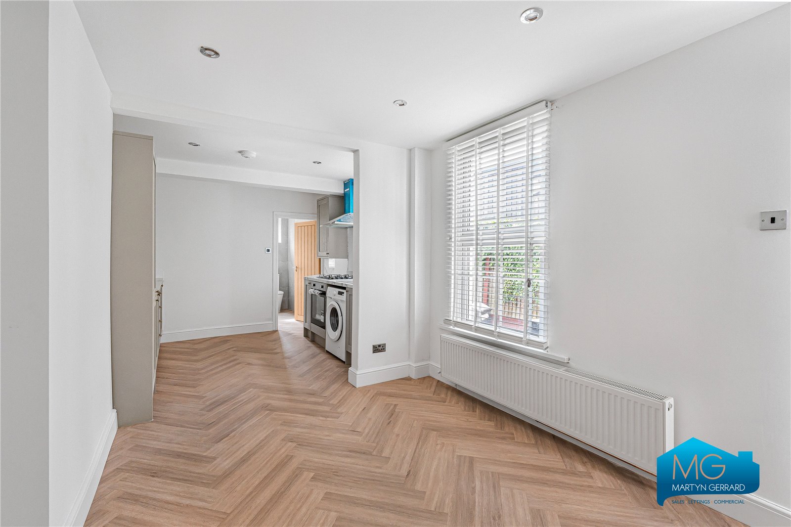 3 bedroom Terraced House to rent - Martyn Gerrard