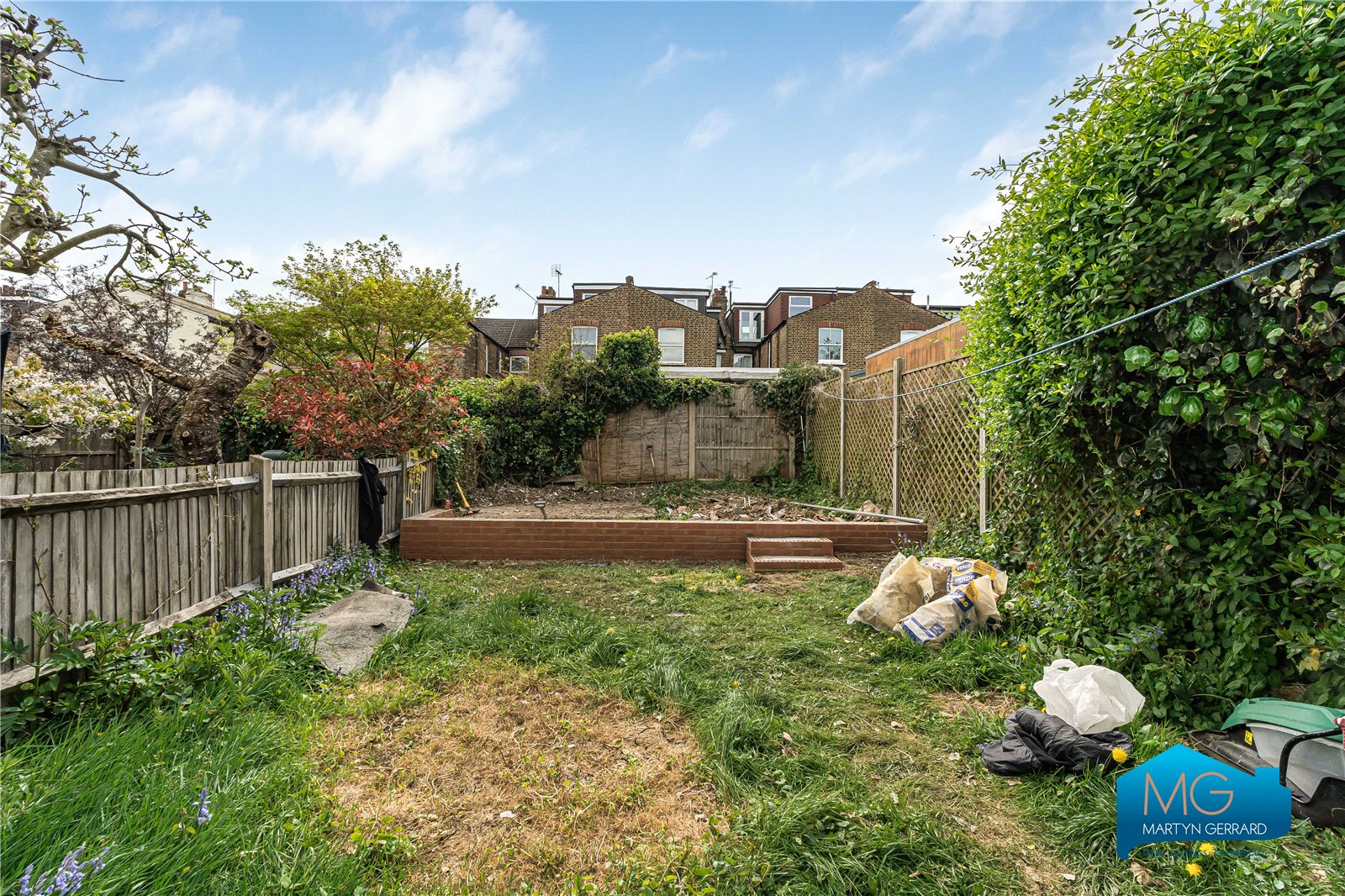 3 bedroom Terraced House to rent - Martyn Gerrard