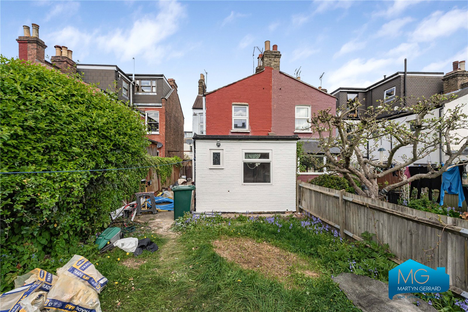 3 bedroom Terraced House to rent - Martyn Gerrard