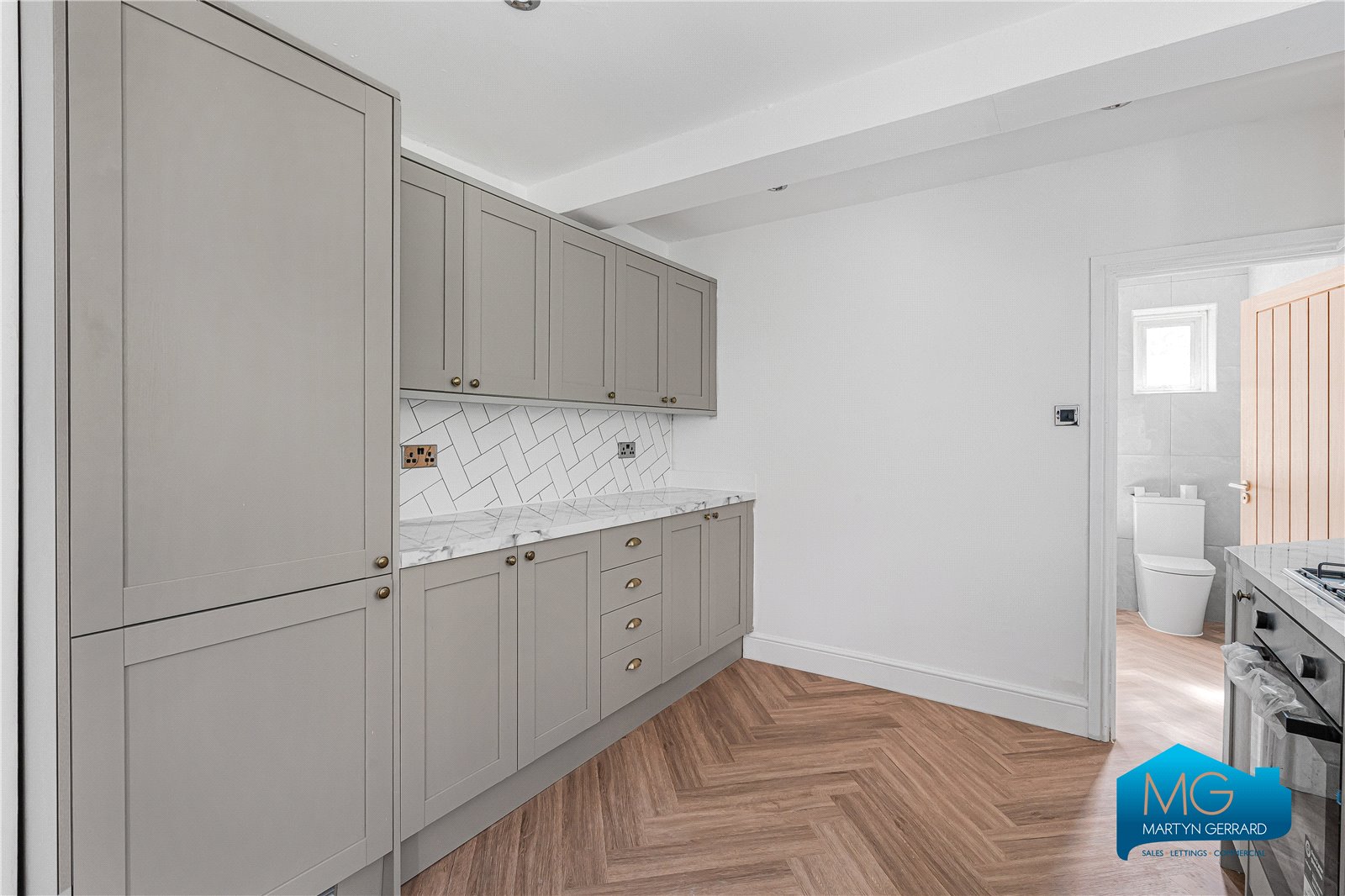 Bedford Road, East Finchley, London, N2+ - Martyn Gerrard