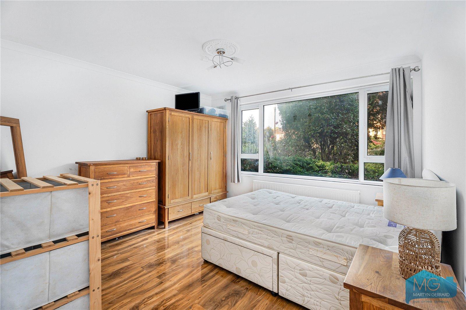 3 bedroom Ground Floor Flat for sale - Martyn Gerrard