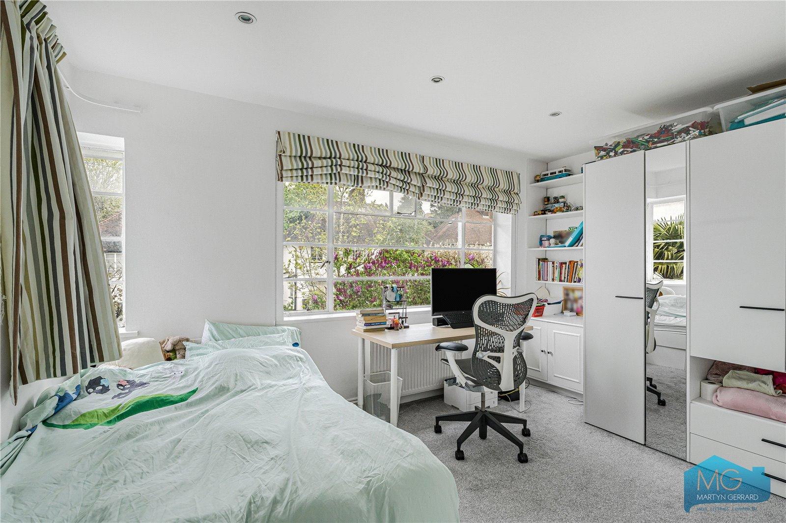 4 bedroom Semi-Detached House for sale - Martyn Gerrard