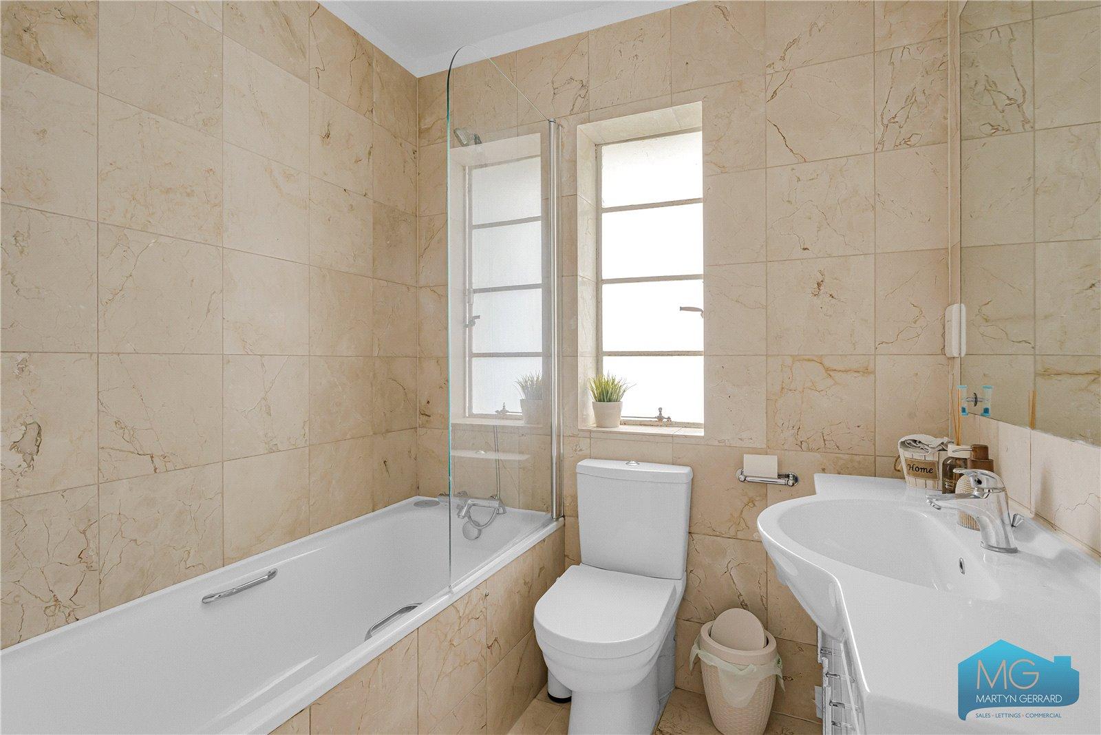 4 bedroom Semi-Detached House for sale - Martyn Gerrard