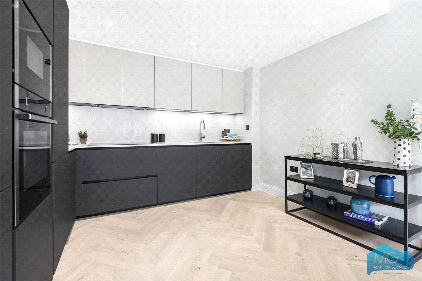 3 bedroom House to rent - Martyn Gerrard