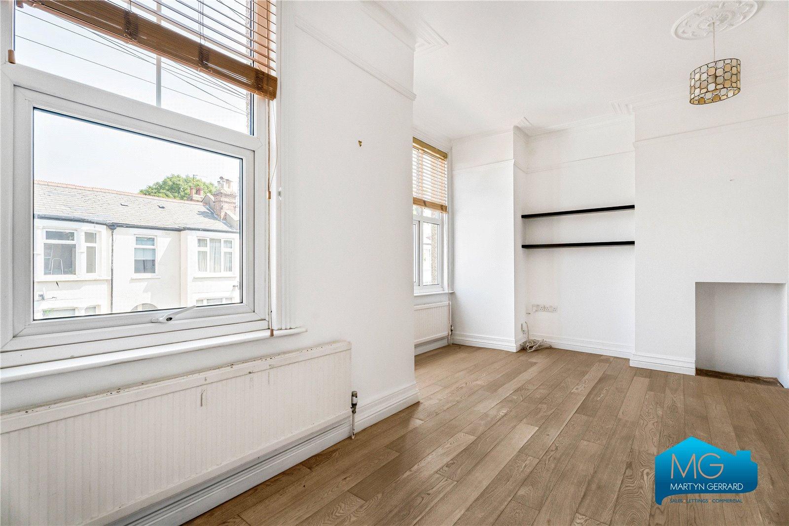 2 bedroom Maisonette to rent - Martyn Gerrard