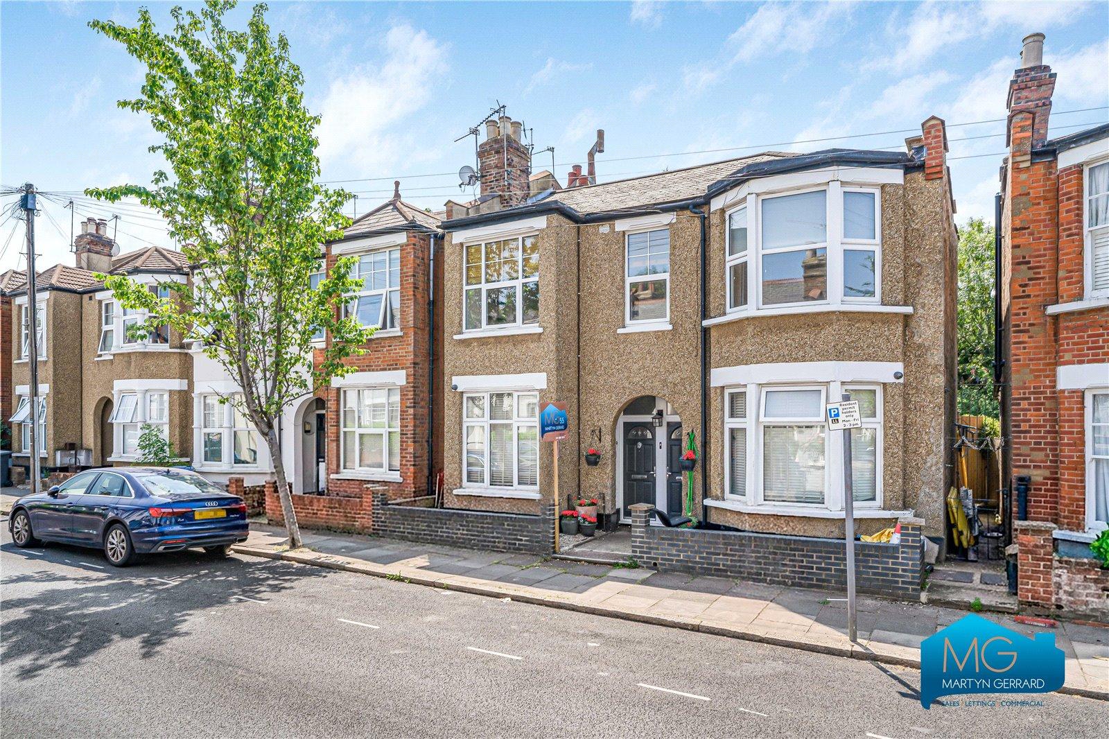 2 bedroom Maisonette to rent - Martyn Gerrard