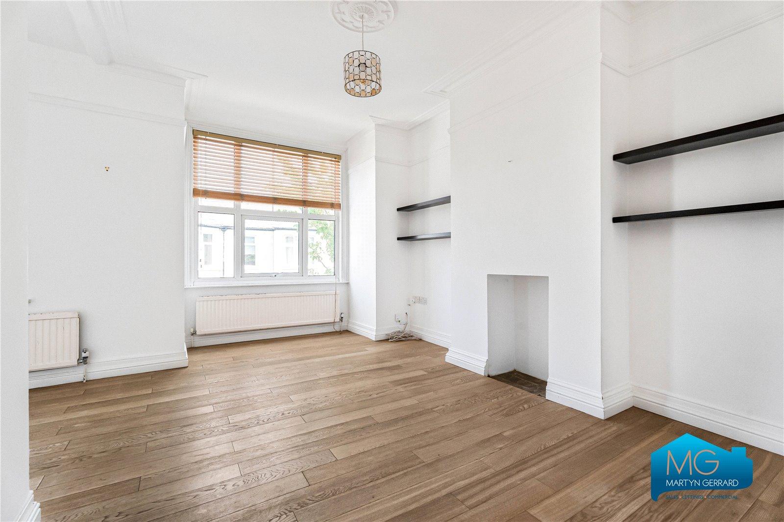 2 bedroom Maisonette to rent - Martyn Gerrard