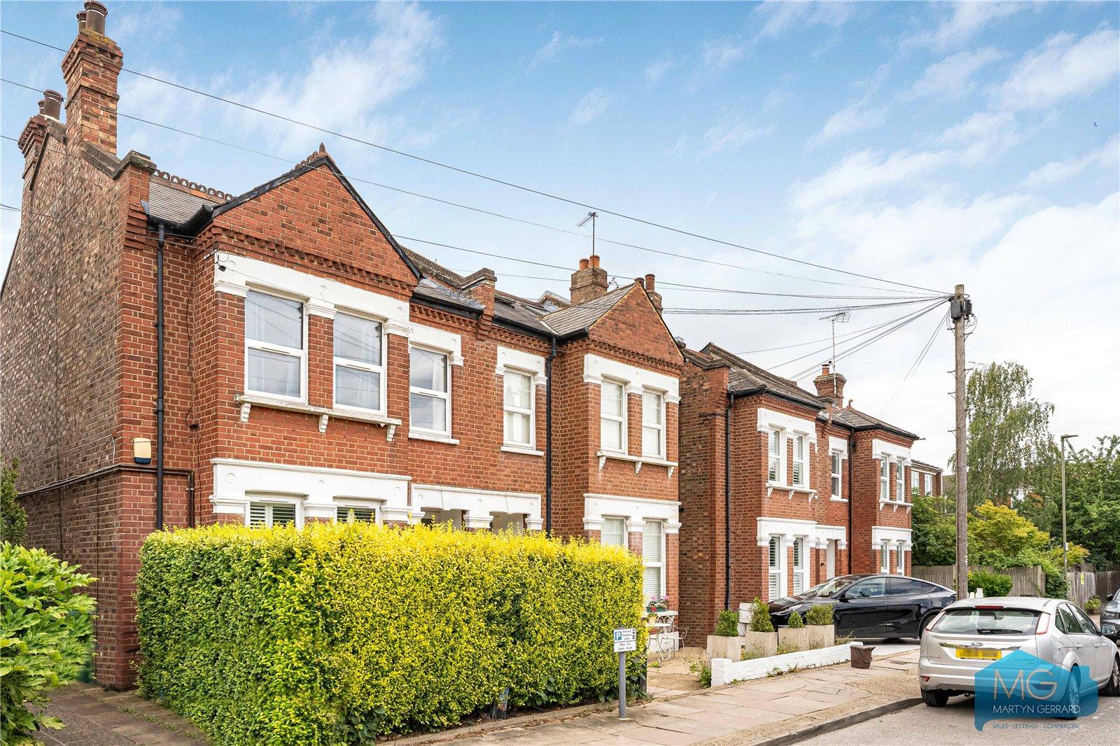 4 bedroom Ground Floor Flat for sale - Martyn Gerrard