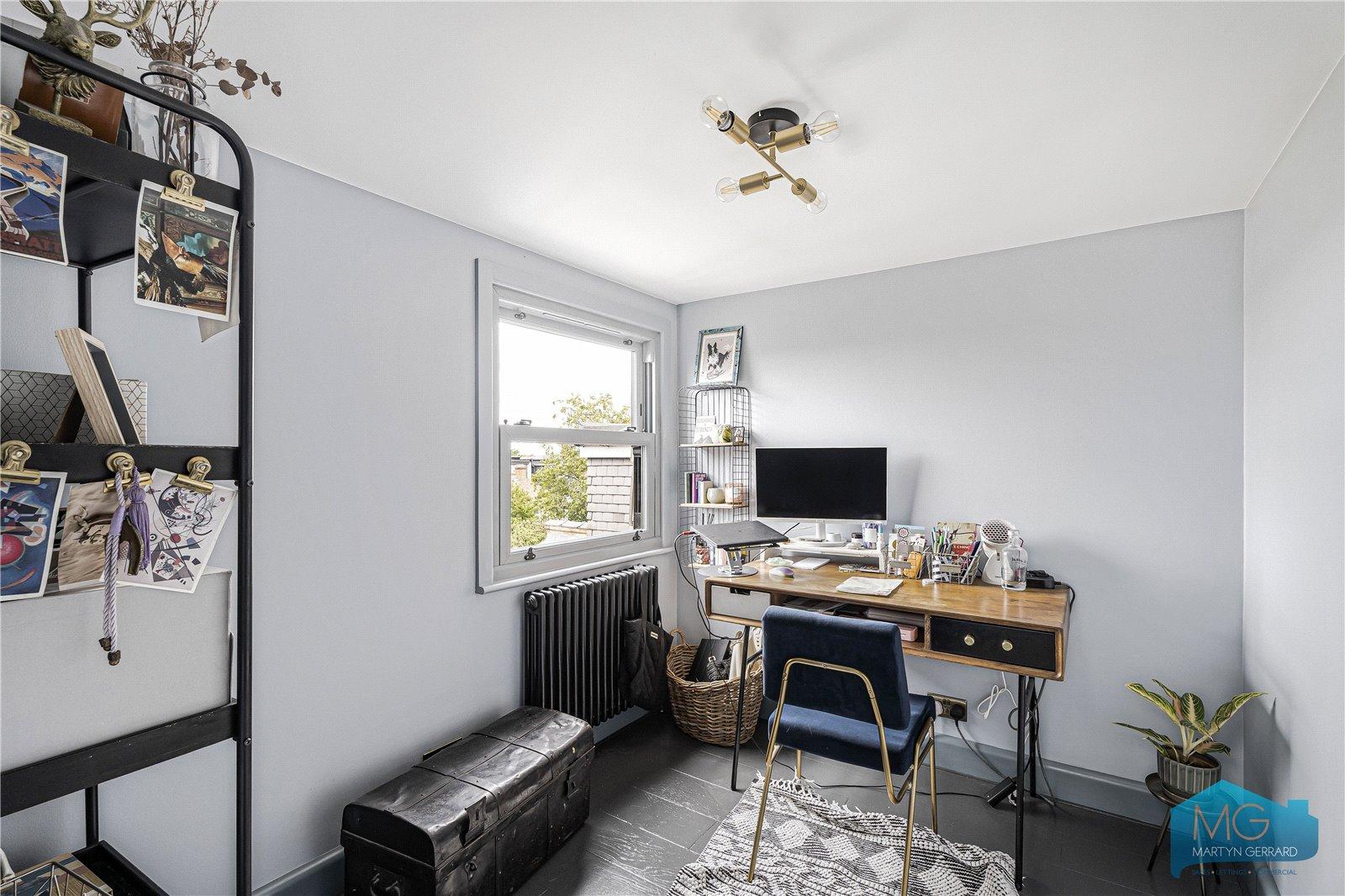 5 bedroom Terraced House for sale - Martyn Gerrard