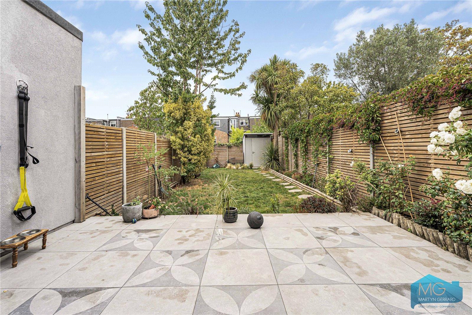 5 bedroom Terraced House for sale - Martyn Gerrard