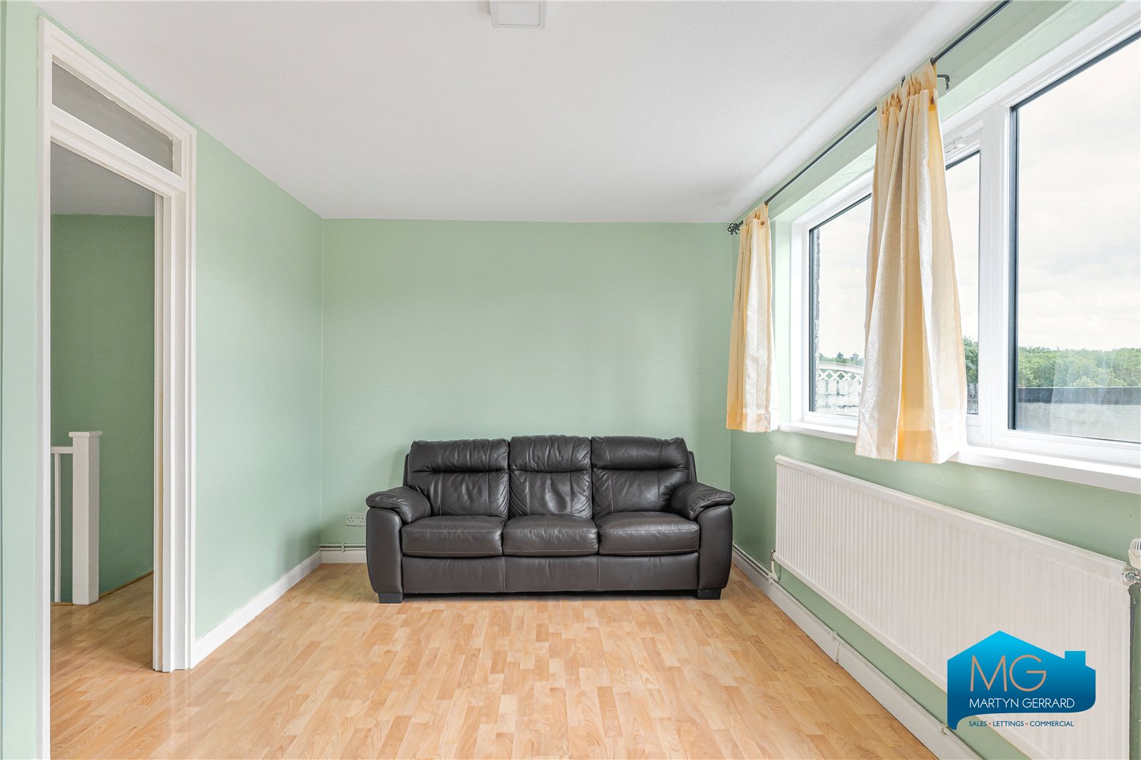 2 bedroom Maisonette to rent - Martyn Gerrard