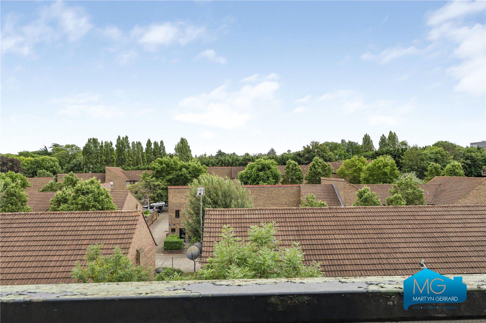 2 bedroom Maisonette to rent - Martyn Gerrard