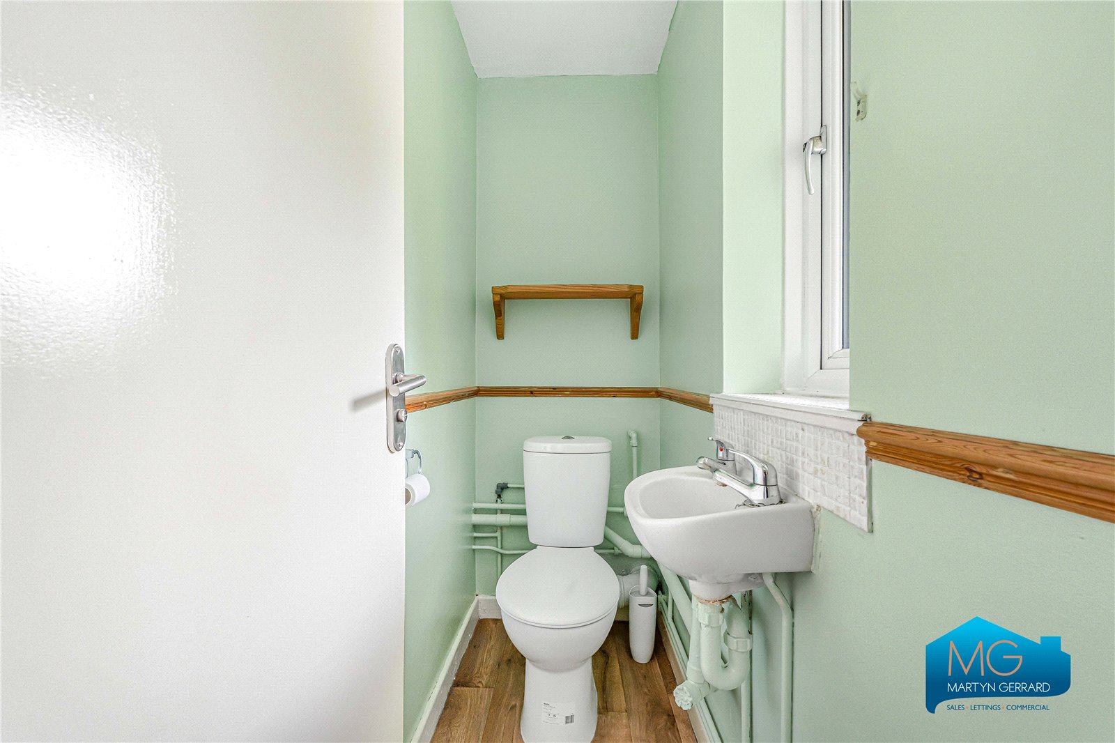 2 bedroom Maisonette to rent - Martyn Gerrard