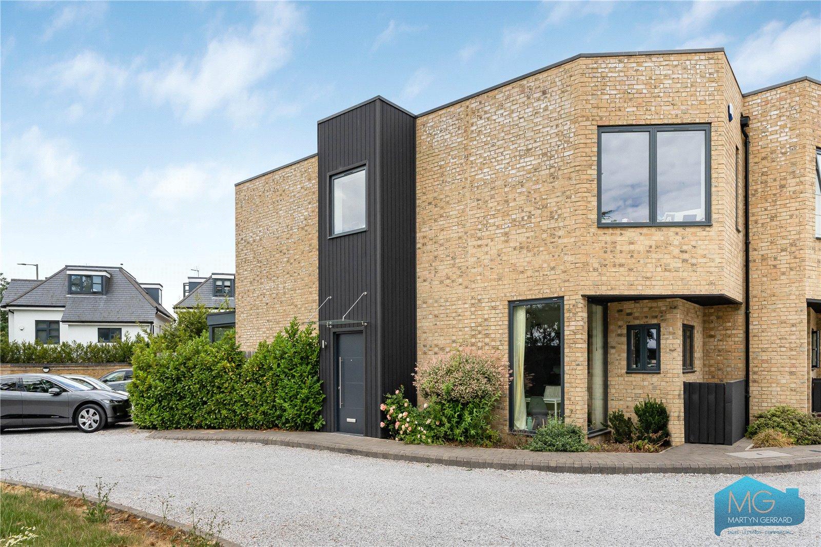 2 bedroom House for sale - Martyn Gerrard