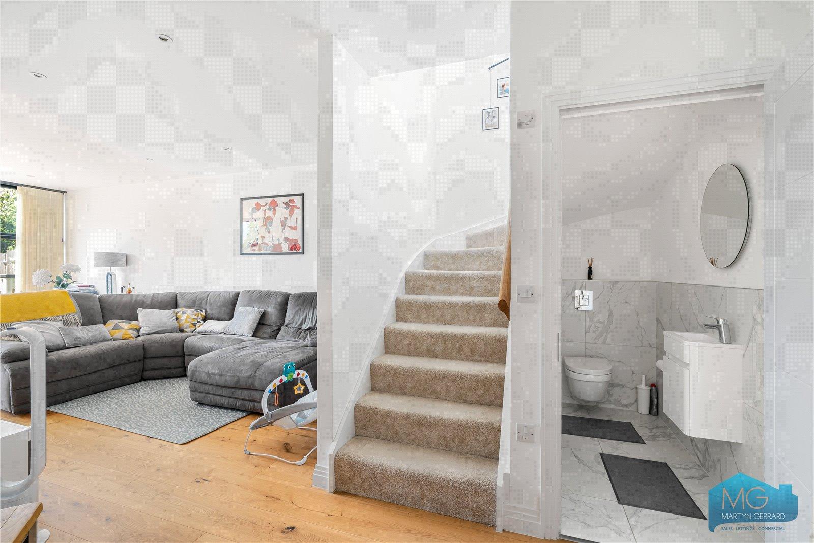 2 bedroom House for sale - Martyn Gerrard