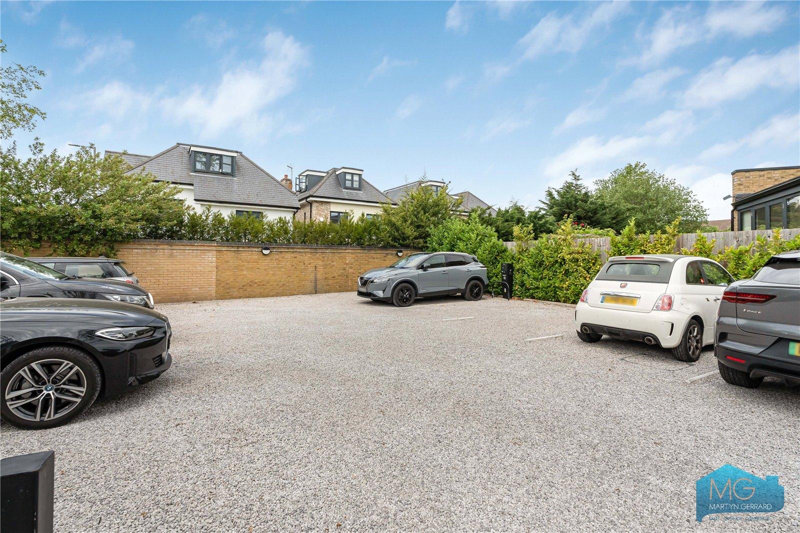 2 bedroom House for sale - Martyn Gerrard