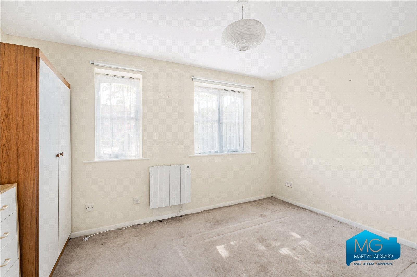1 bedroom Ground Floor Flat to rent - Martyn Gerrard