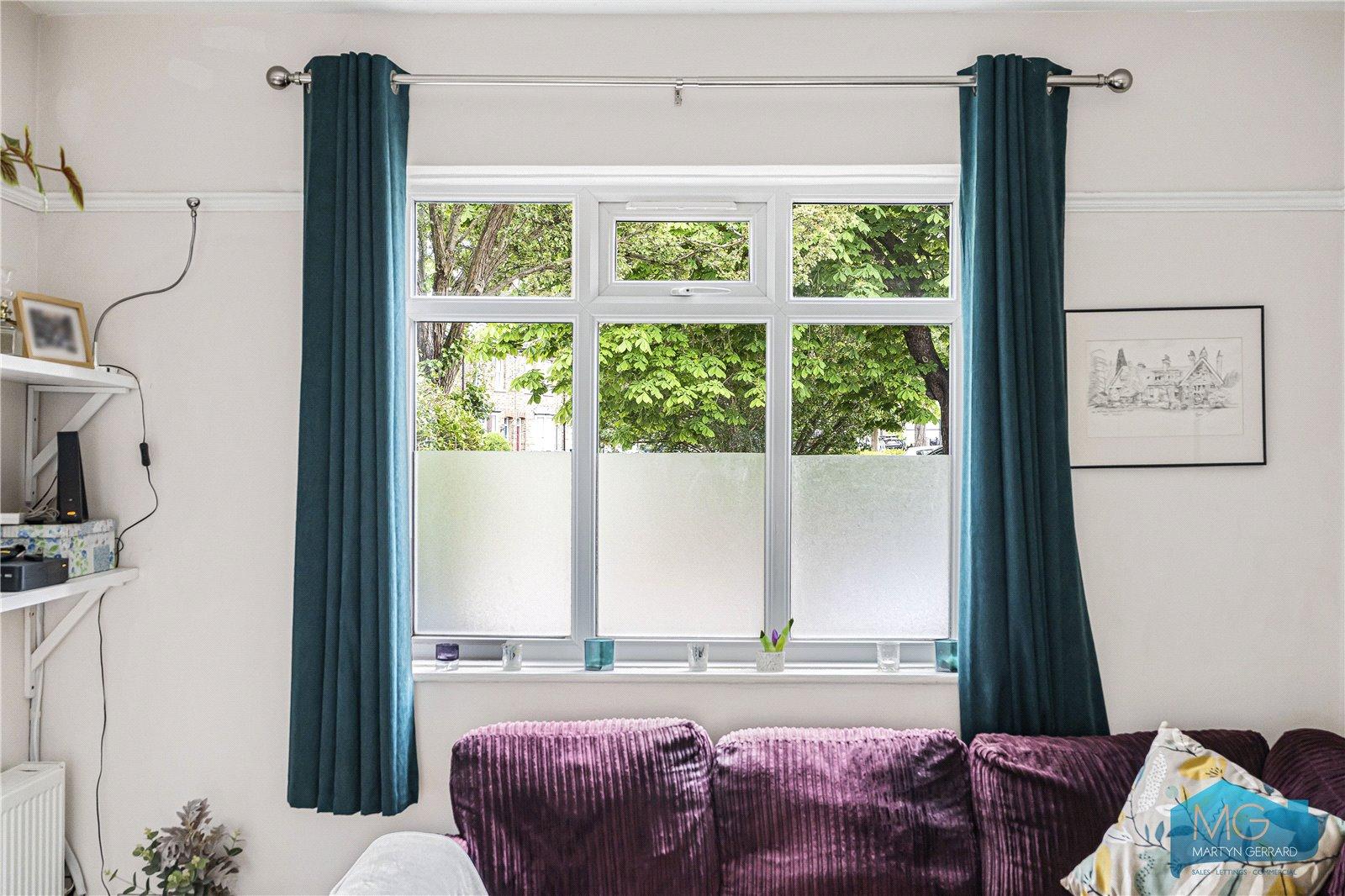 Manor Park Road, London, N2+  - Martyn Gerrard