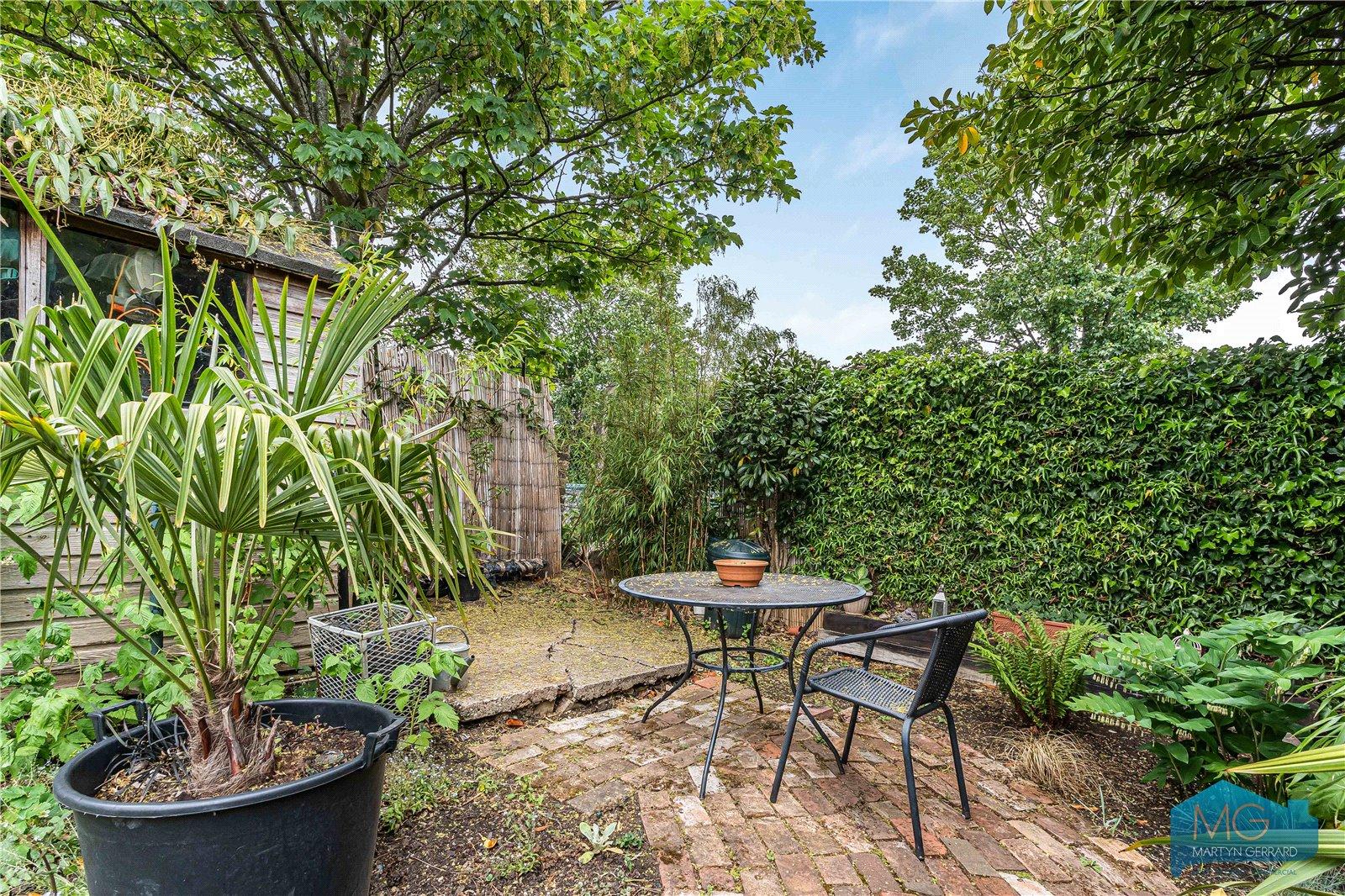 3 bedroom Semi-Detached House for sale - Martyn Gerrard