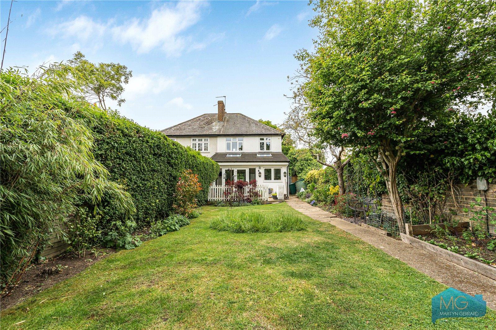 3 bedroom Semi-Detached House for sale - Martyn Gerrard
