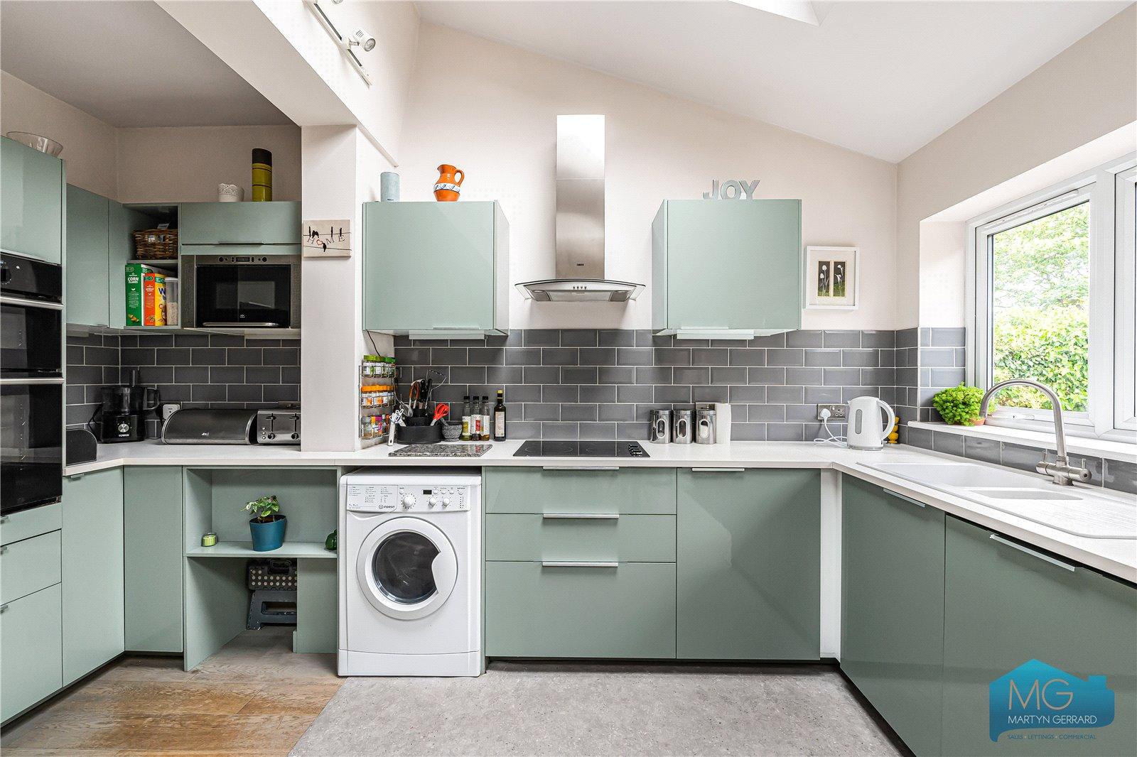 3 bedroom Semi-Detached House for sale - Martyn Gerrard